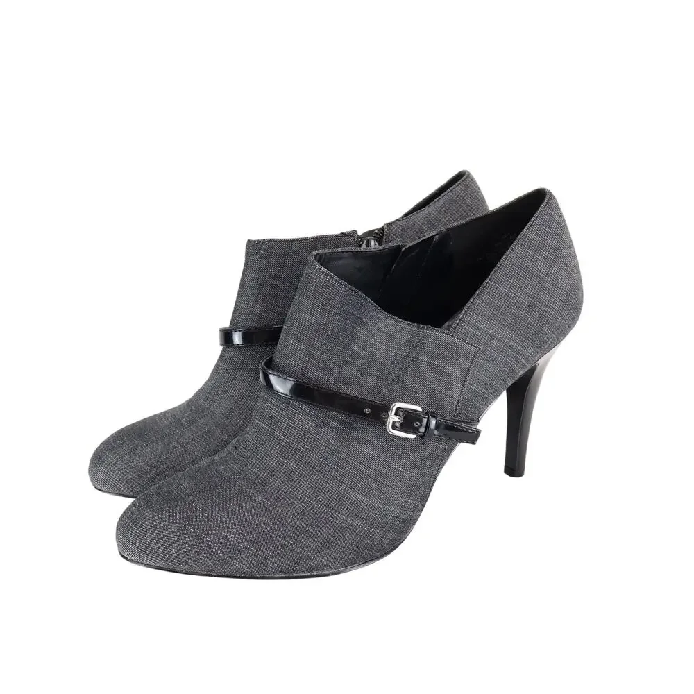 Nine West Mariono Grey Black Fabric Ankle Booties Size 10